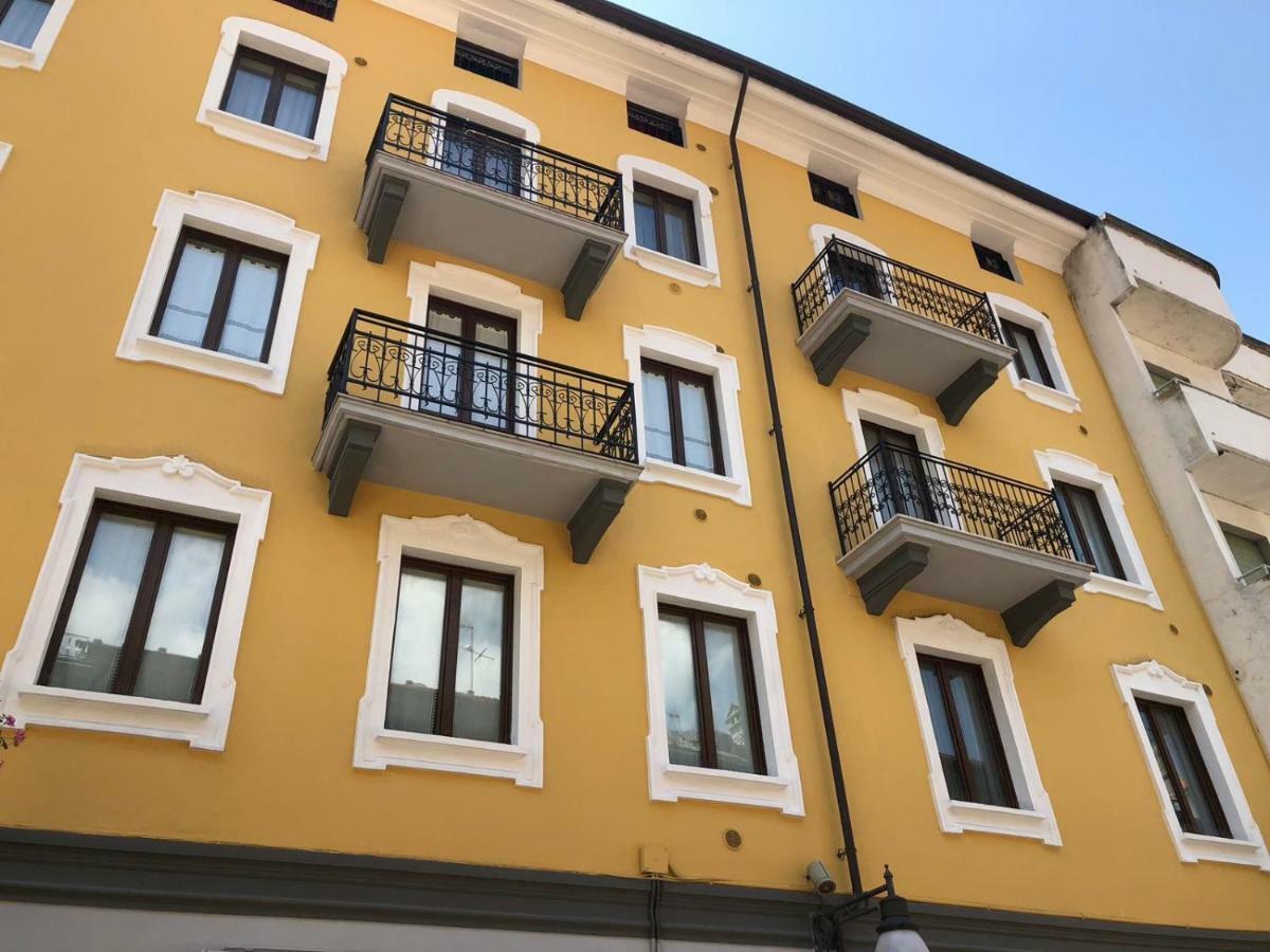 Apartamento Il nido Saint-Vincent Exterior foto